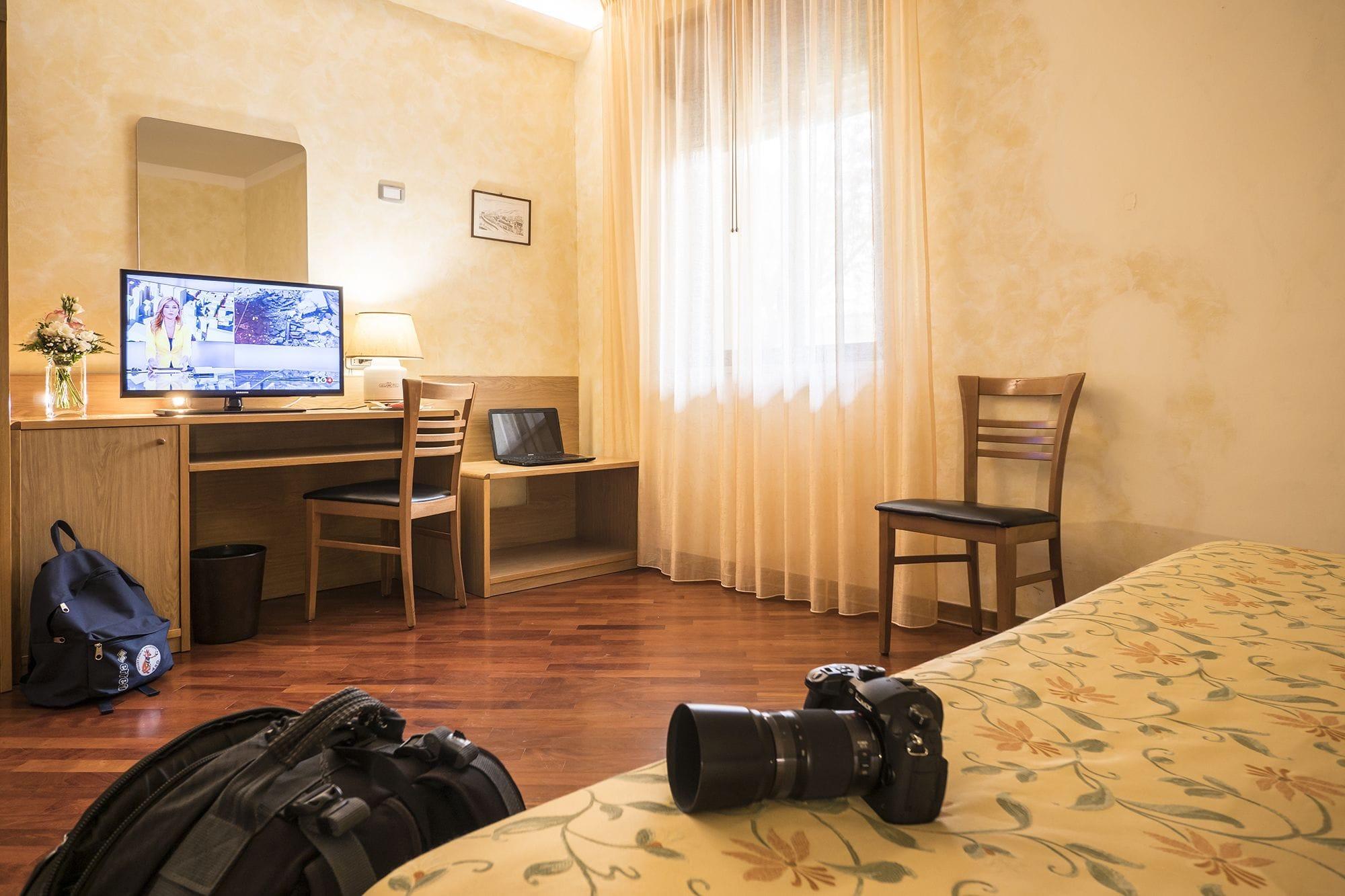 Hotel Vega Перуджа Экстерьер фото
